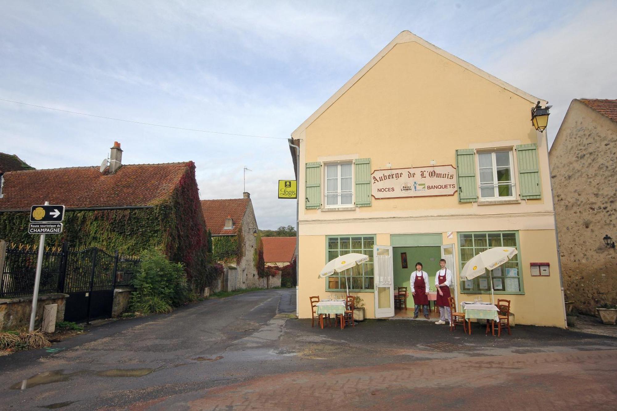 Auberge De L'Omois Baulne-en-Brie Zewnętrze zdjęcie